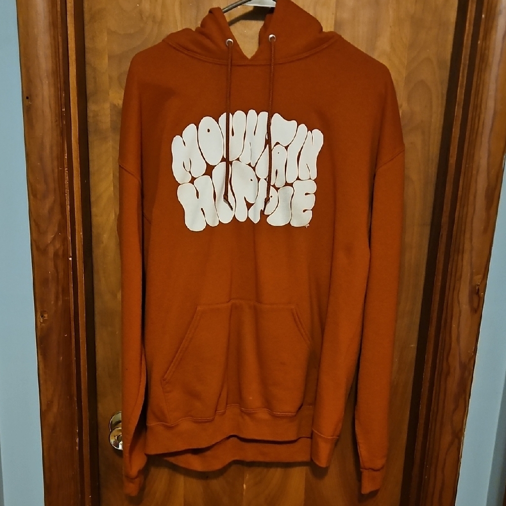 Mountain Hoodie in Rust Orange